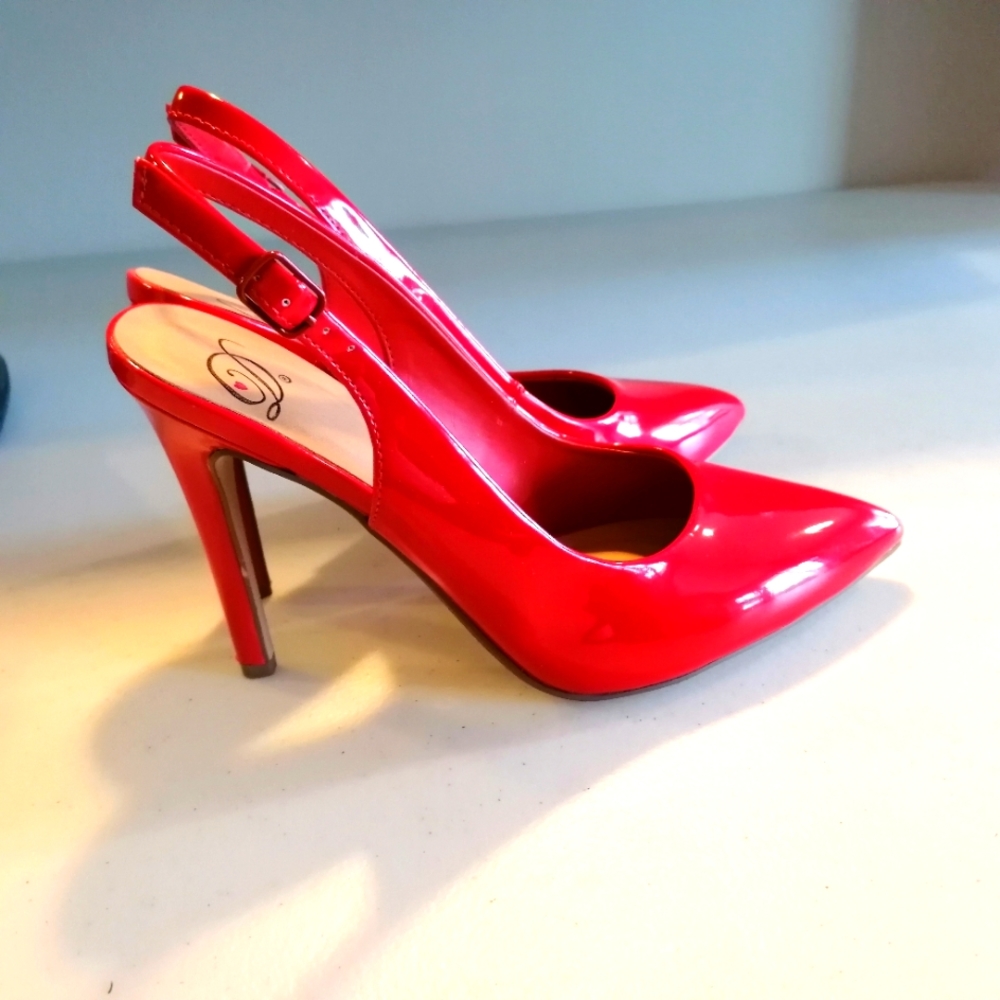 Red Patent Leather Slingback Pumps